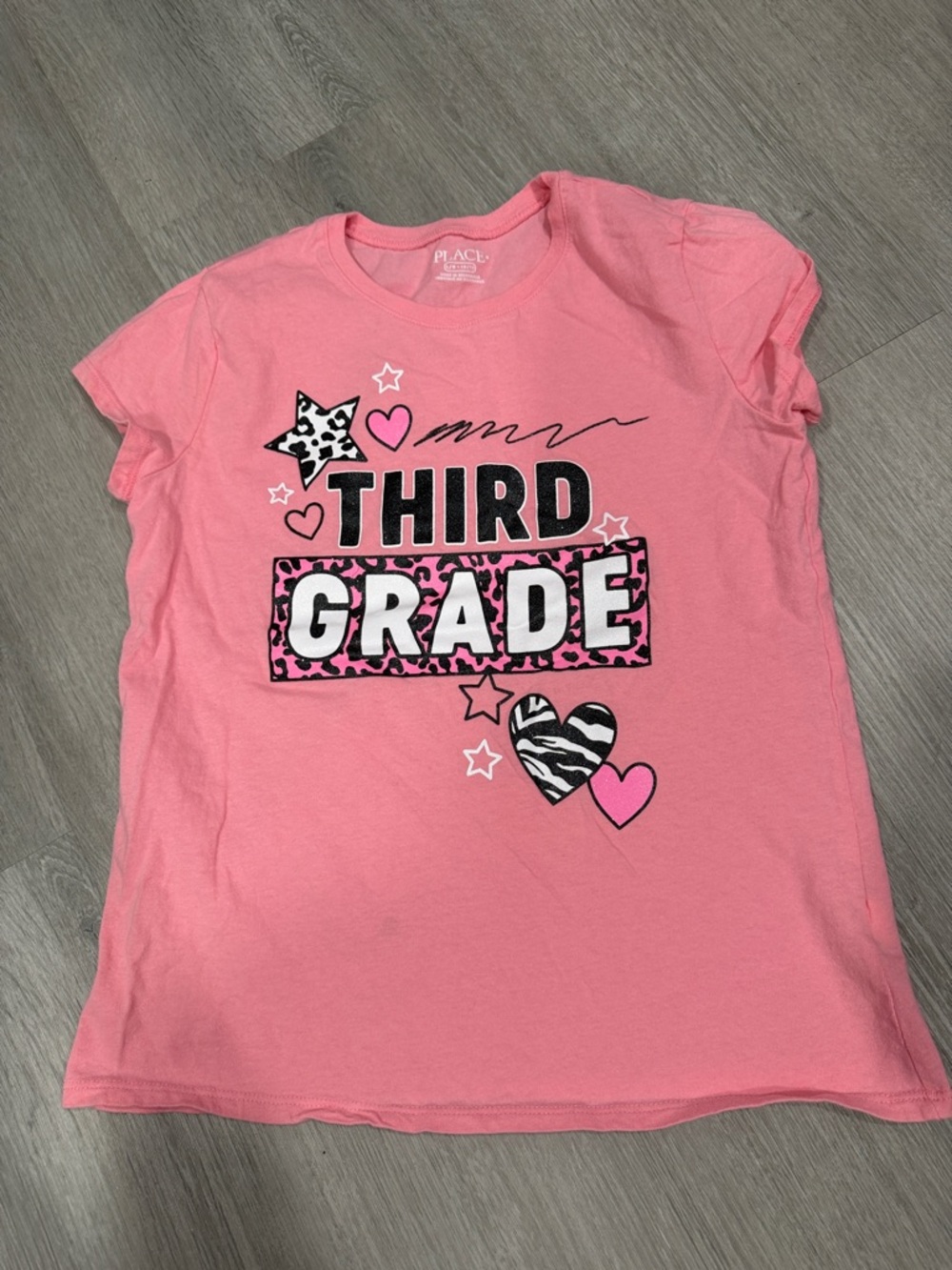 The Children's Place Pink Third Grade Graphic Tee with Hearts